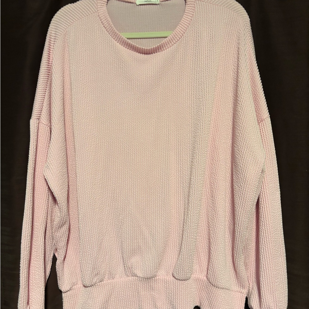 Elegant Light Pink Women's Crew Neck Sweater
